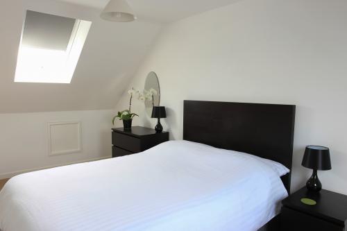 apartment 7 and 8 bedroom.jpg